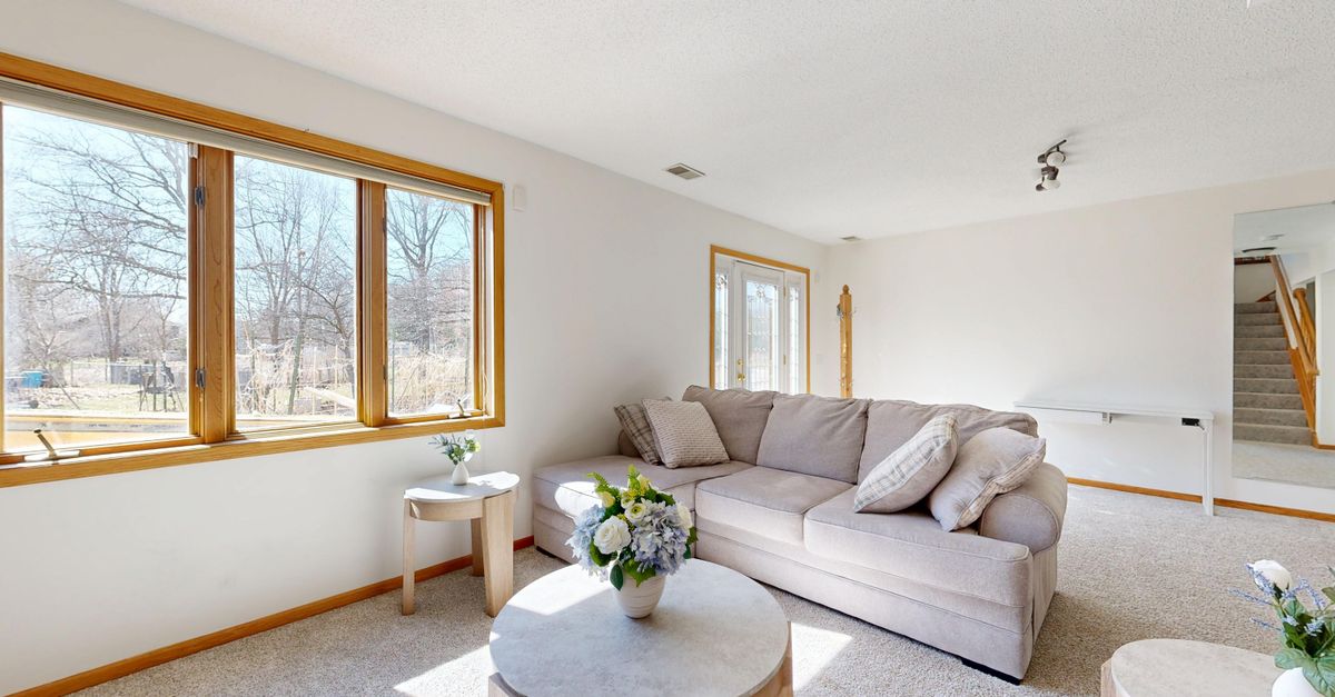 Restoring Insulation Efficiency in Old Double Glazed Windows